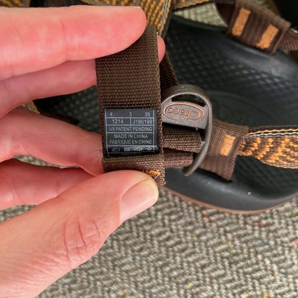 Chaco Eco tread Sandals Youth size 4 - Picture 4 of 4